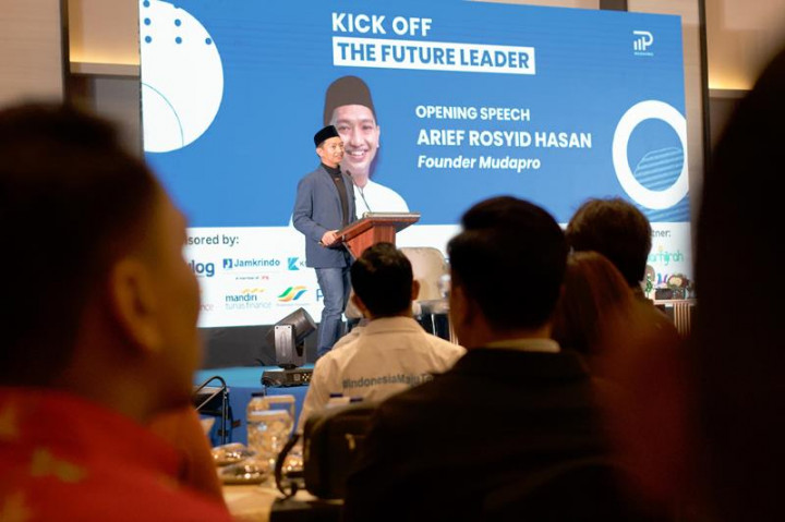 Profesional Muda Dituntut Bisa Menyesuaikan Diri Menyambut Indonesia Emas 2045