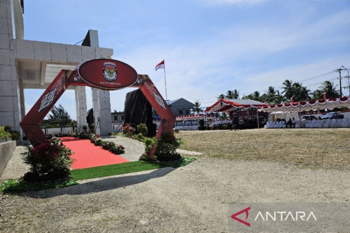 2 Paslon Bakal Cagub/Cawagub Pilkada Papua Mendaftar Hari Ini