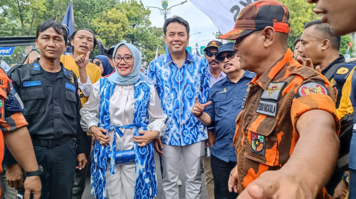 Didukung Koalisi 11 Partai, Paslon Eti-Suhendrik Daftar ke KPU Kota Cirebon