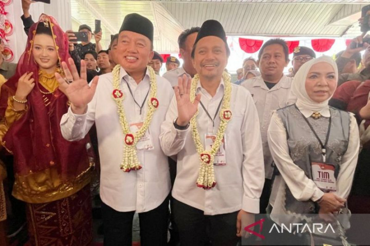 Muhidin dan Hasnuryadi Paslon Kedua Daftar Pilgub Kalsel