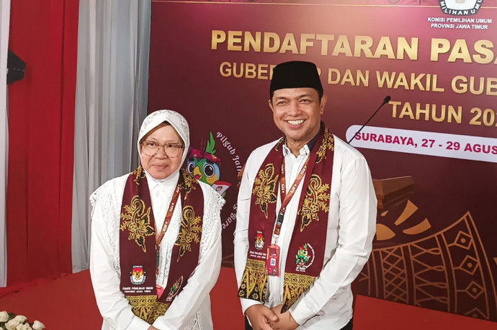 Berkas Dinyatakan Lengkap, Risma-Gus Hans Diusung PDIP dan Hanura
