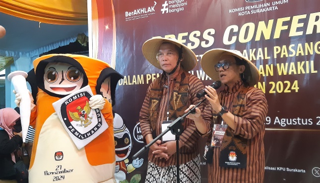 Jelang Ditutup, PDIP Daftarkan Teguh Prakosa-Bambang Gage di Pilkada Solo