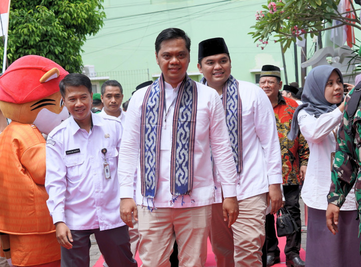 Daftar ke KPU, Witiarso Utomo-Ibnu Hajar Ingin Jepara Jadi Pusat Ukir Dunia