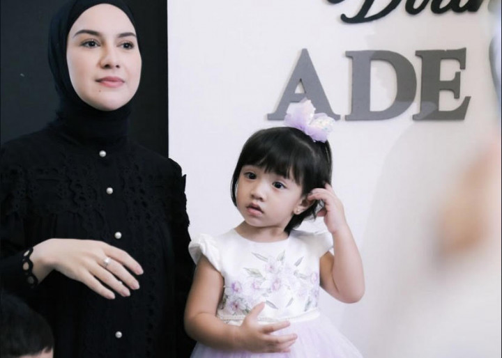 Irish Bella Syuting Sinetron Lagi demi Hidupi Anak-Anak