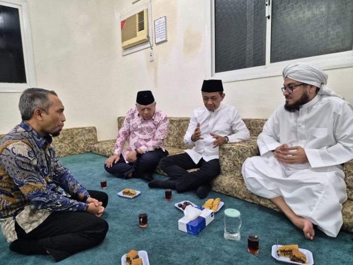 Temui Ulama Madinah, Bahlil Diminta Jaga Hubungan Baik Indonesia-Arab Saudi