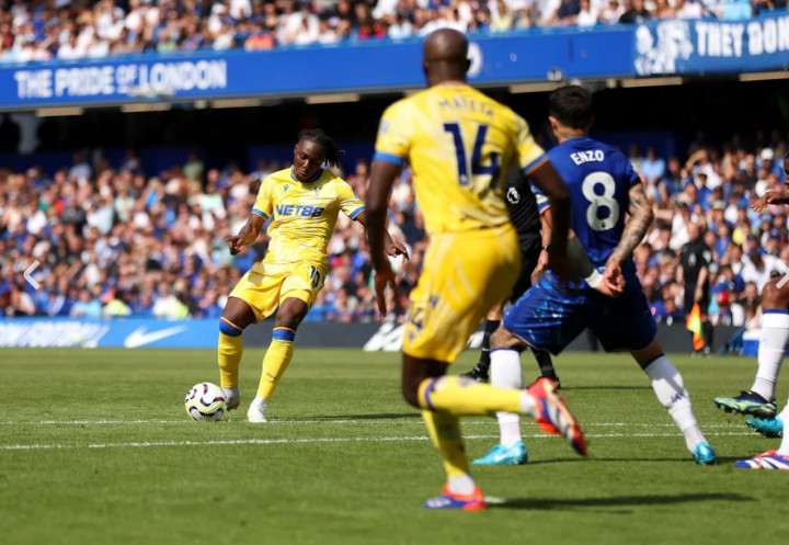 The Eagles Paksa The Blues Berbagi Angka