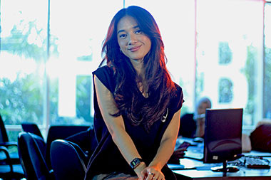 Eksklusif! Rahmania Astrini Beri Sentuhan R&B 2000-an di Single Terbaru