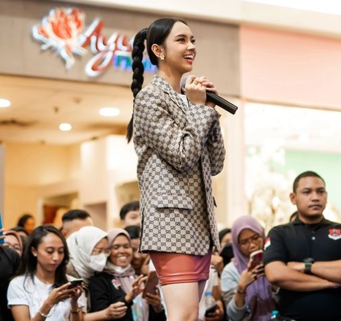 Tak Hanya Bernyanyi, Lyodra juga akan Diberkati Langsung oleh Paus Fransiskus di Acara Misa Akbar