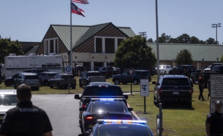 Empat Orang Tewas dalam Penembakan di Sebuah Sekolah di Amerika Serikat