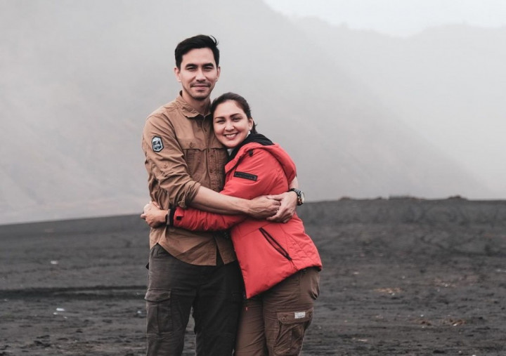 Deretan Artis Sambut Kedatangan Paus Fransiskus di Indonesia