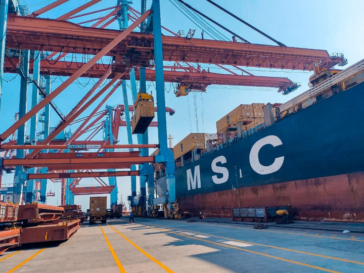 Mengenal Terminal OJA, Hub Strategis Jalur Perdagangan Global