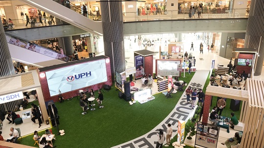 UPH Pamerkan Ragam Inovasi Penelitian hingga Pengembangan Kurikulum