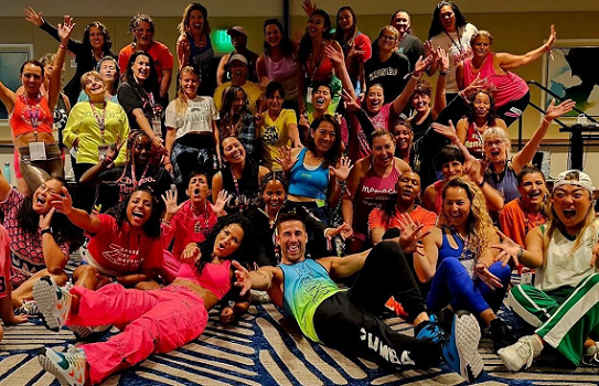 Ribuan instrutur zumba dari seluruh dunia turut meramaikan acara ZINCON 2024 di Orlando, Amerika Serikat. (Foto: Dok. Istimewa)