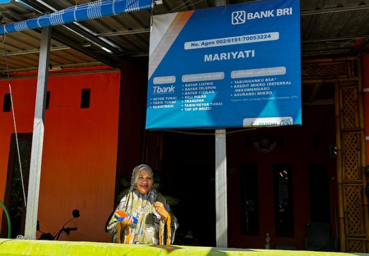 Berkenalan dengan AgenBRILink Mariyati Daeng Ngintang, Pahlawan Inklusi Keuangan dari Pulau Lae-lae