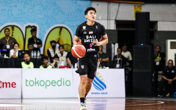 Abraham Wenas Berlabuh di Kesatria Bengawan Solo