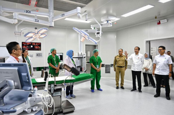 Jokowi: RS Kemenkes Diharapkan Tekan Pengobatan ke Luar Negeri