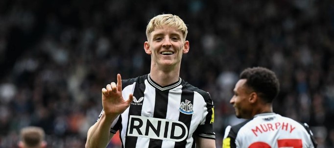 Bintang Newcastle Masih Kecewa dengan Southgate