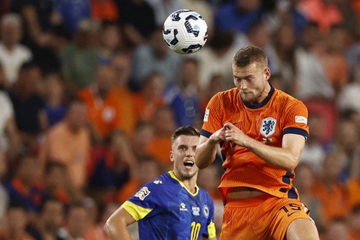 UEFA: Belanda Menang Besar atas Bosnia