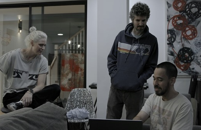 Gitaris Linkin Park Absen di Tur Dunia, Kenapa?