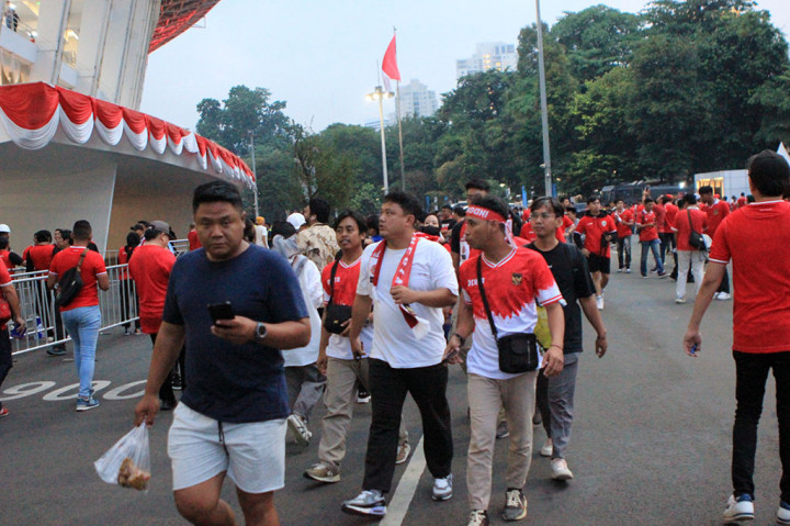 Indonesia Vs Australia: Ribuan Suporter Padati GBK
