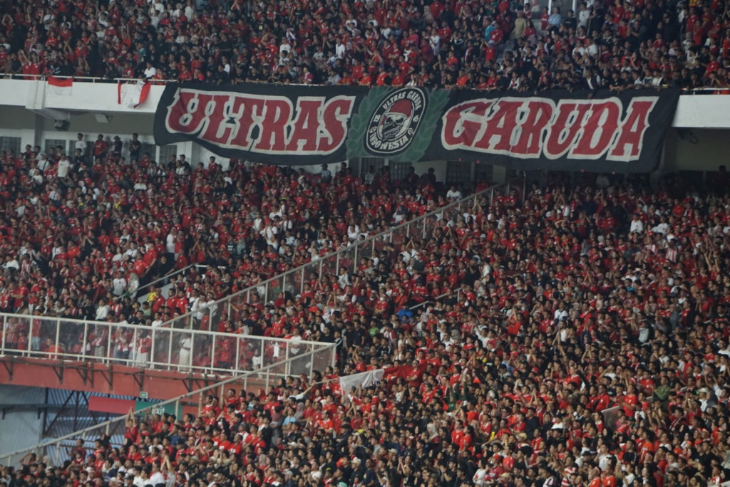 Penampakan Puluhan Ribu Suporter Timnas Indonesia di GBK