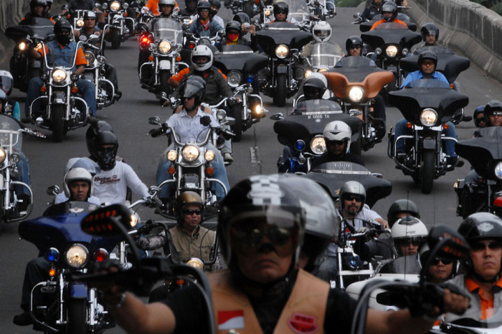 Waduh, Negara Ini Larang Konvoi Motor dan Mobil