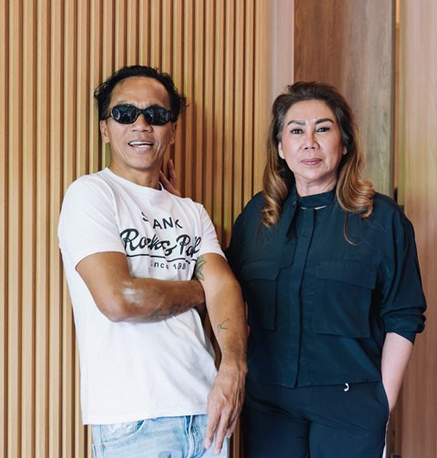  Selebriti seperti Kaka Slank juga melakukan transplantasi rambut dengan dr. Cintawati Farmanina. (Foto: Dok. istimewa)