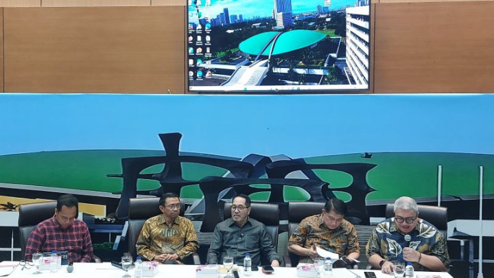 DPR Dorong Penyusunan Regulasi yang Berkaitan Industri Hasil Tembakau Dikaji Mendalam
