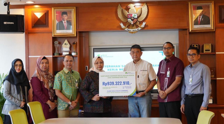 BPJS Ketenagakerjaan Bayarkan Manfaat  Rp939 Juta untuk Pilot Selandia Baru yang Ditembak di Papua