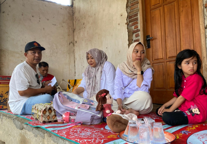 Cerita Haru Alika: Bocah Kelas 4 SD yang Merawat Ayah Pengidap Kanker Seorang Diri