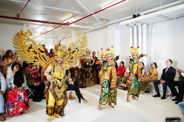 Tampil di New York, Kembalikan Baliku Bikin Ratusan Pengunjung Terpukau