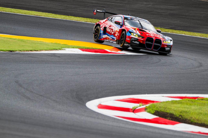 Tak Pusingkan Kans Juara, Team WRT 31 Fokus Penuh ke Balapan