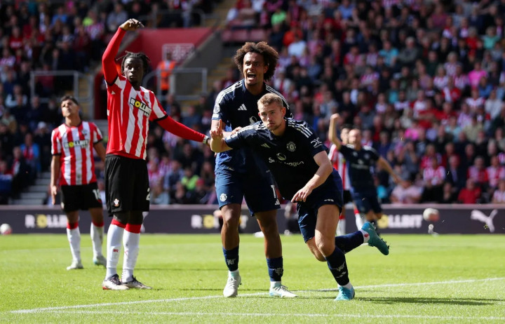 Manchester United Redam Perlawanan Southampton