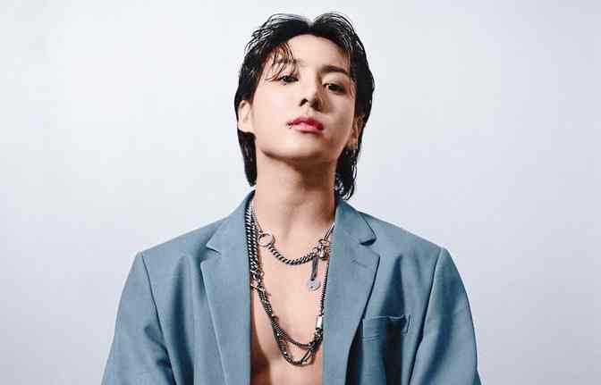 Jungkook BTS Diduga Beri Dukungan untuk NewJeans Lewat Postingan Instagram