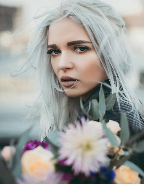 Munculnya uban juga bisa terjadi akibat kurangnya asupan oksigen ke batang rambut. (Foto: Ilustrasi/Dok. Pexels.com)