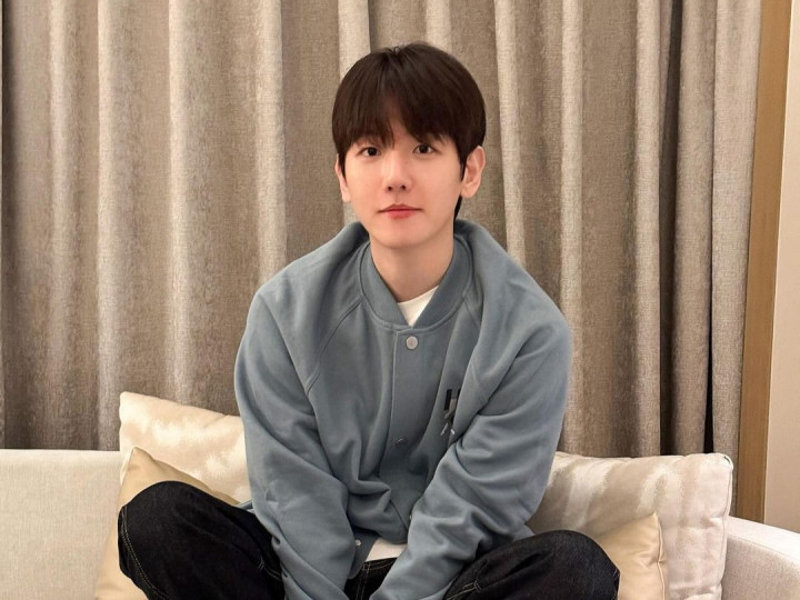 Baekhyun EXO Merokok Dalam Ruangan, Agensi Minta Maaf