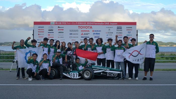 Keren! Tim Anargya ITS Pertahankan Gelar Juara di FSAE Japan 2024