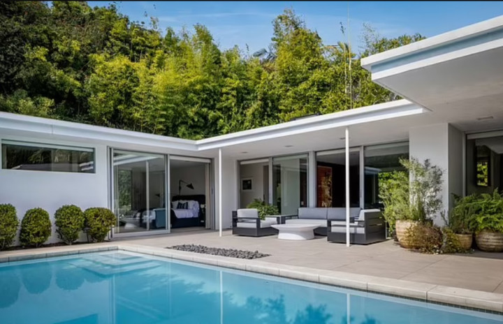 Rumah Mendiang Aktor 'Friends' Matthew Perry Diobral Jadi Rp72 Miliar