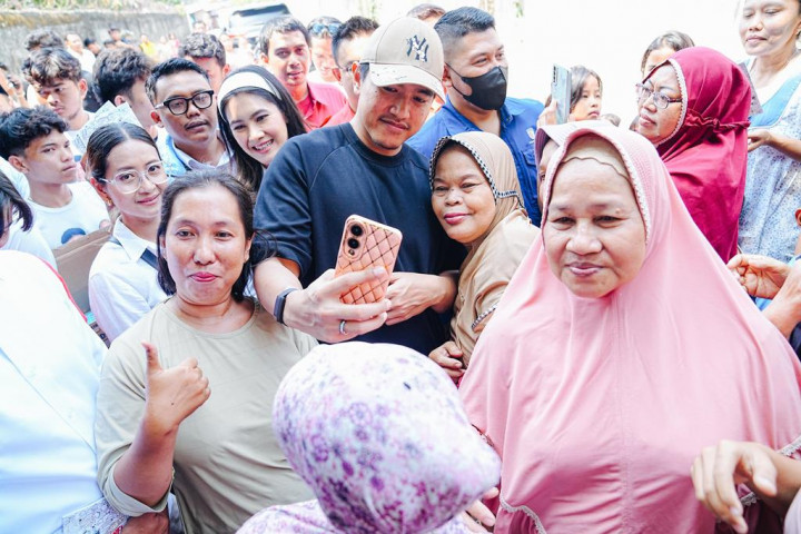Kaesang Blusukan di Kota Tangerang Bersama Faldo Maldini