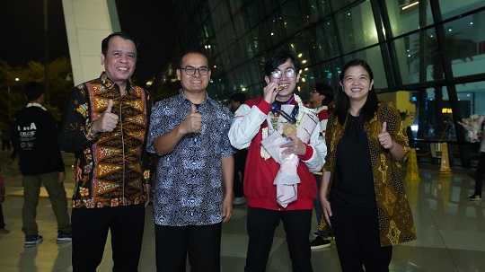 Pupuk Kemampuan Sejak SMK, Favian Berhasil Sabet Medali Emas di WSC 2024