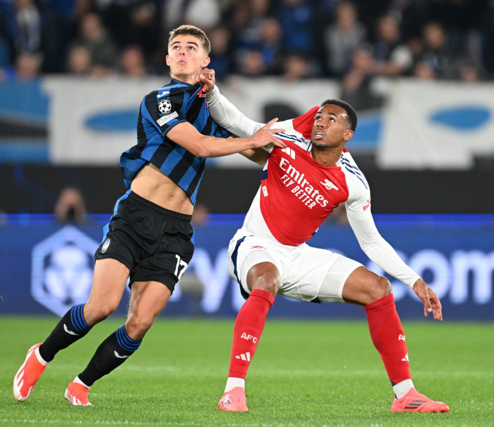 Arsenal Tahan Gempuran Atalanta