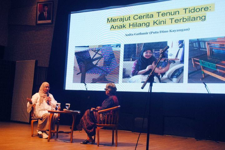 Sempat Hilang Satu Abad, Motif Tenun Khas Tidore Kembali Diperkenalkan