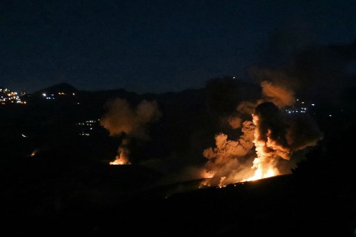 Potret Israel Bombardir Lebanon
