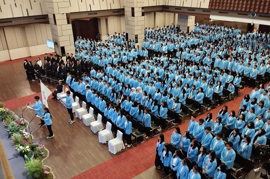 1.300 Mahasiswa Baru UK Maranatha Deklarasi Anti Pergaulan Bebas hingga Perundungan