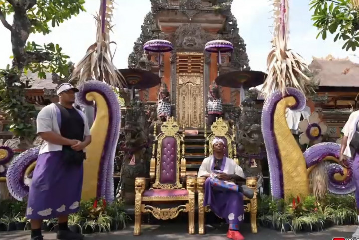 Keseruan IShowSpeed di Bali, Datangi Pura hingga Hutan Monyet