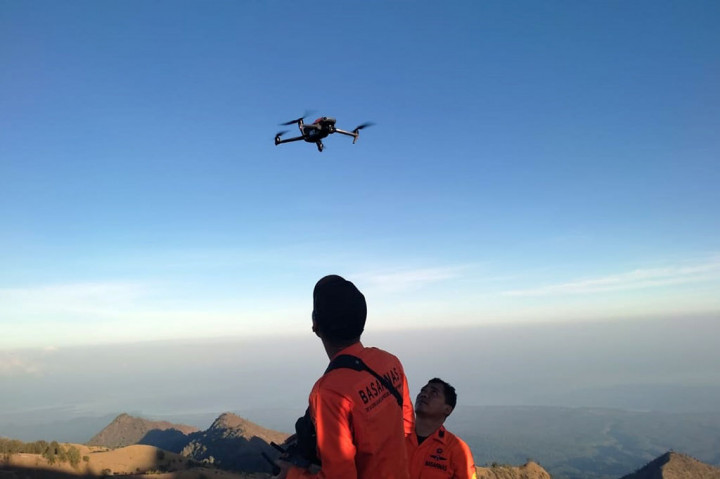 Pencarian Warga Rusia yang Diduga Hilang di Gunung Rinjani Diperpanjang