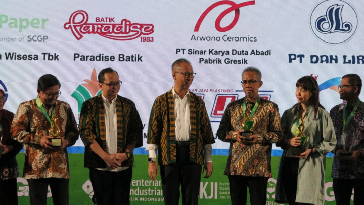 Praktik Industri Hijau Bawa PT Sarihusada Raih Penghargaan AIGIS 2024