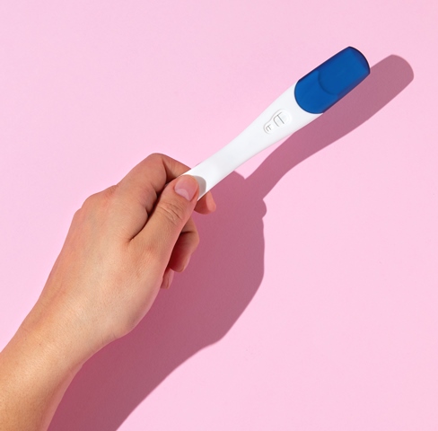 Garis 2 pada Test pack tapi Tidak Hamil? Ini Bisa Jadi Penyebabnya