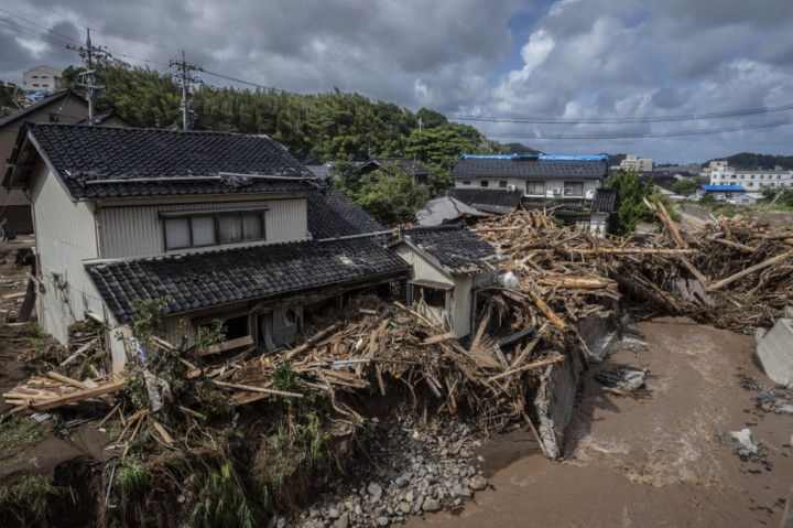 6 Orang Tewas Akibat Banjir di Jepang