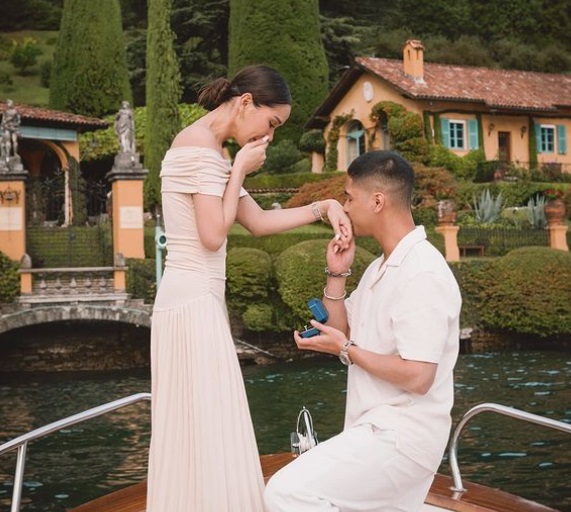 Al Ghazali Lamar Alyssa Daguise di Italia